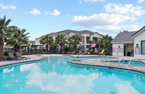Washington Fields Condo | The Ranch House-Themed Condo!