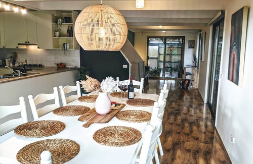 Rosebud House | The Rare Rose Retreat