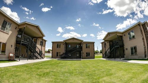Rexburg Hotel | The Raspberry Garden