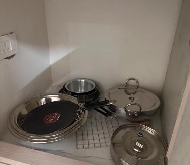 Sainik Farm Apartment | The Raveesh E20 2BHK