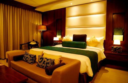 Kozhikode Hotel | The Raviz Calicut