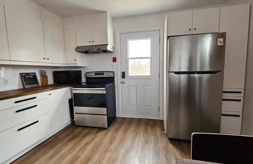 Rawdon Apartment | The Rawdon Queen #6