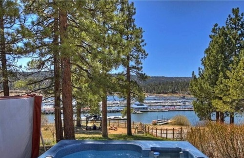Big Bear Lake Ski Chalet | The Red Barn at the Lakefront W/ Private dock