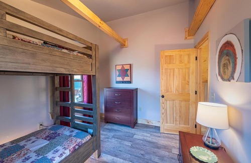 Maggie Valley House | The Red Fox Cabin