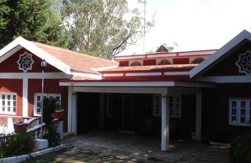 Fern Hill Bed & Breakfast | The Red House