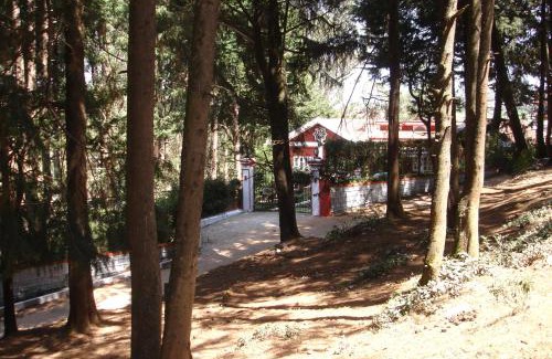 Fern Hill Bed & Breakfast | The Red House