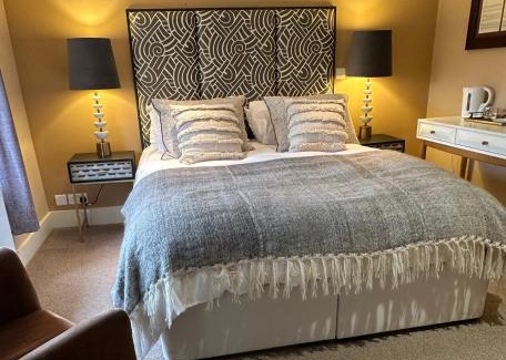 Didcot Hotel | The Red Lion