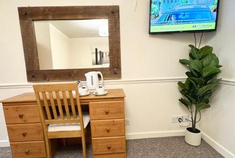 Meliden Hotel | The Red Lion Inn & Restaurant