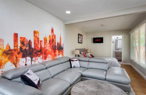 Alum Rock Apartment | The Red Urbanhoop★Urban Sanctuary for Solo/Couples