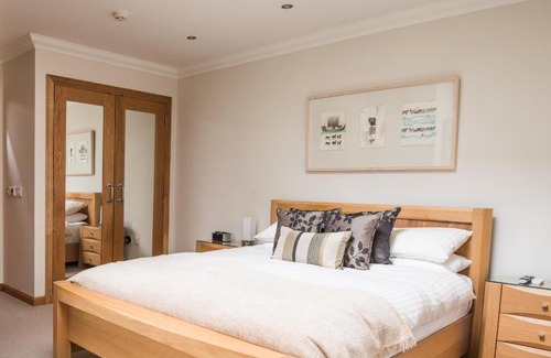 Oldmeldrum Hotel | The Redgarth