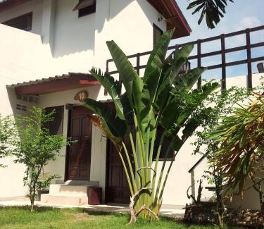 Satun Hotel | The Reef Hotel & Studios
