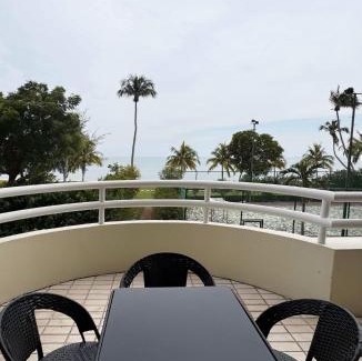 Si Rusa Apartment | The Regency Tanjung Tuan Port Dikson Apartment