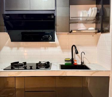 Si Rusa Apartment | The Regency Tanjung Tuan Port Dikson Apartment