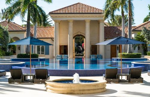 Grace Bay Hotel | The Regent Grand