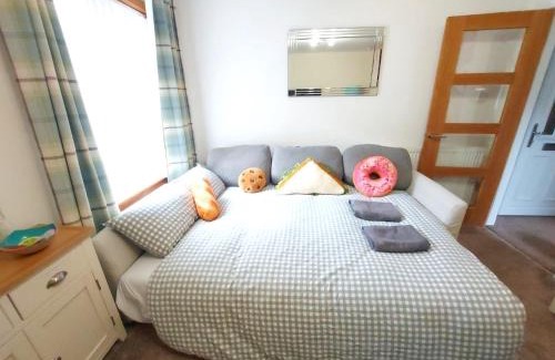 Largs Apartment | The Relish - ground floor flat in Largs