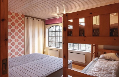 Glemminge House | The renovated cottage on a round yard with beautiful views of the open countryside just outside the