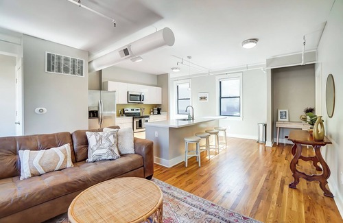 Over-the-Rhine Apartment | 'the Republic Retreat' Walk to Washington Park!