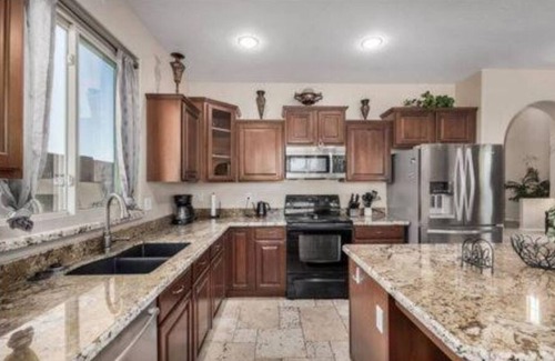 Foothills Reserve Apartment | The Reserve Large Home and Pool