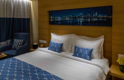 Goregaon East Hotel | The Residence Hotel & Apartments
