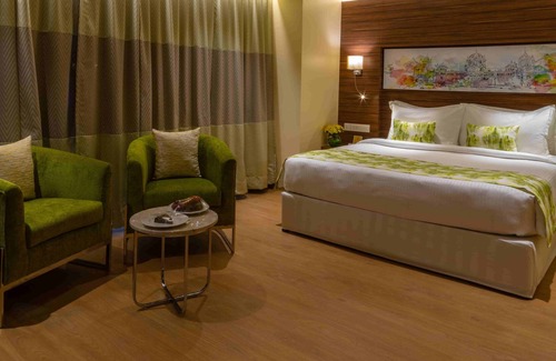 Goregaon East Hotel | The Residence Hotel & Apartments