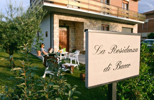 Cannara House | The Residence of Bacchus SAGRANTINO