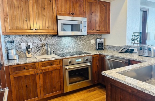 Avon Condo | The Residences at Bachelor Gulch Ski in/out large 2/2.5 Penthouse w Lift Tickets
