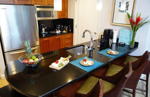 Singer Island Condo | The Resort at Singer Island hotel condo 3800 N Ocean Dr 2/2 Ocean View Upgraded