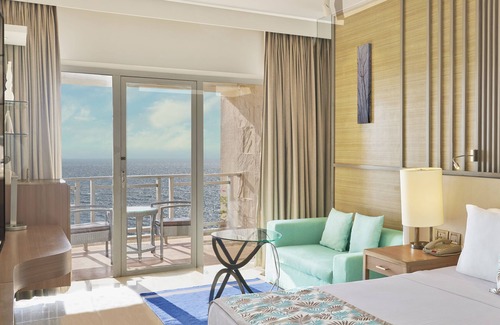 Mumbai Hotel | The Resort Mumbai