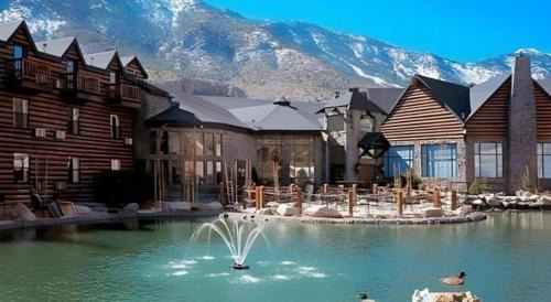 Las Vegas Resort | The Resort on Mount Charleston