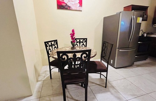 Montego Bay Condo | The Rest Stop - 24 Hrs Security- 15 Mins from airport