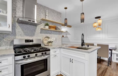 College Park House | The Retreat - 5 min to Airport & 15 min Downtown