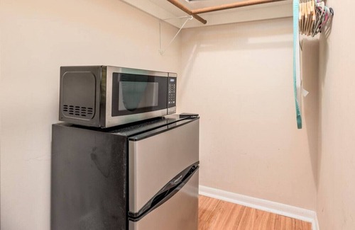 Wilton Manors Apartment | The Retreat #5 - Wilton Manors
