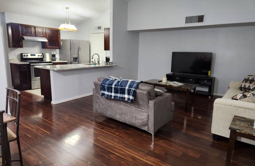 The Colony House | The Retreat at The Colony