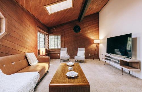Idyllwild House | The Retreat Cabin