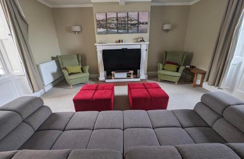 Blunsdon House | The Retreat