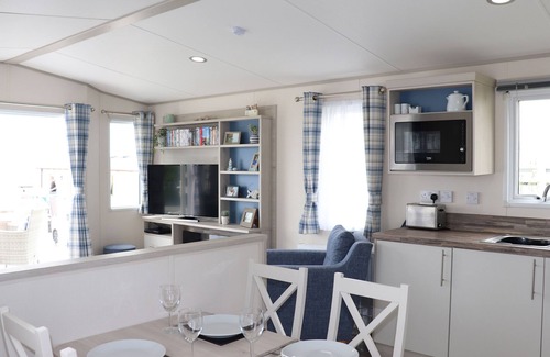 Otterton Cottage | THE RETREAT, family friendly, character holiday cottage in Otterton