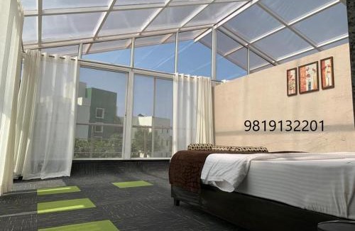 Igatpuri Villa | The Retreat-Glasshouse bungalow