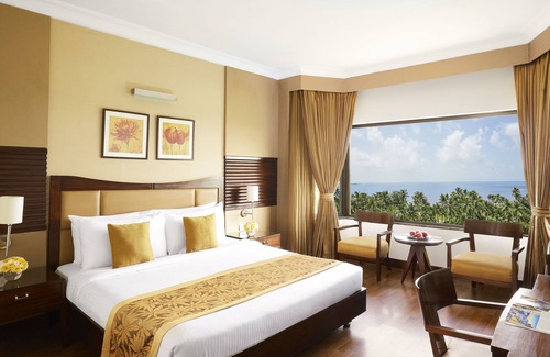 Mumbai Resort | The Retreat Hotel & Convention Centre
