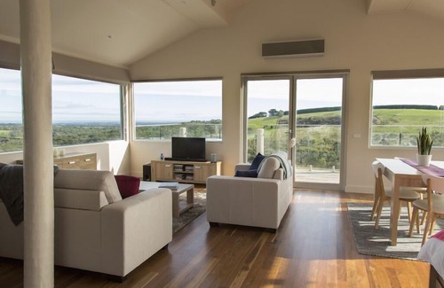 Main Ridge Apartment | The Retreat @ Main Ridge