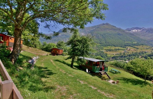 Gedre House | The Rhododendron trailer