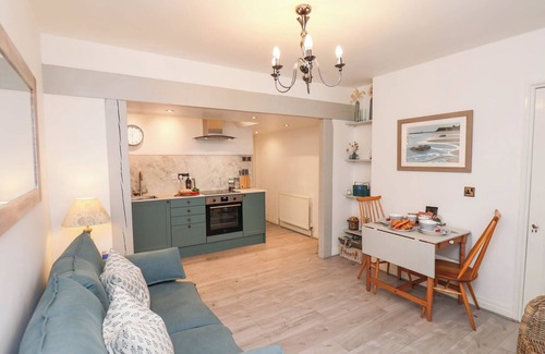 West Cliff Apartment | The Riddle