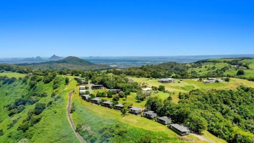 Booroobin Ski Chalet | The Ridge at Maleny