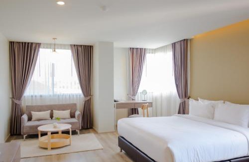 Chiang Mai Hotel | The Rise Suites Hotel, Chiang Mai - SHA Extra Plus