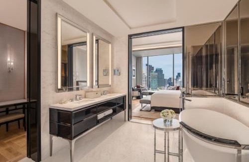 Lumphini Hotel | The Ritz-Carlton, Bangkok