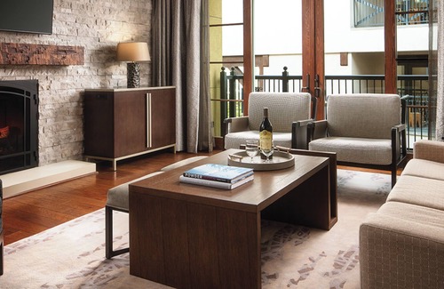 Vail Condo | The Ritz-Carlton Club®, Vail, Colorado. 2 Bedroom + DEN. 8PAX