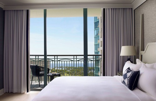 Coconut Grove Hotel | The Ritz-Carlton Coconut Grove, Miami