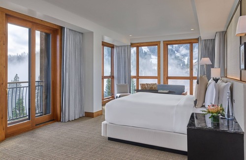 Truckee Resort | The Ritz-Carlton, Lake Tahoe