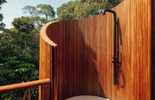 Mara North Conservancy Hotel | The Ritz-Carlton, Masai Mara Safari Camp