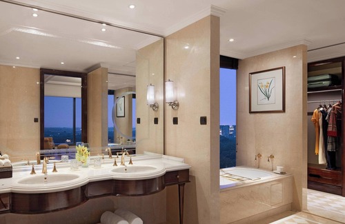 Yerawada Hotel | The Ritz-Carlton, Pune