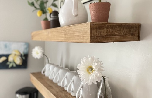 Roanoke House | The River House Close to Everything